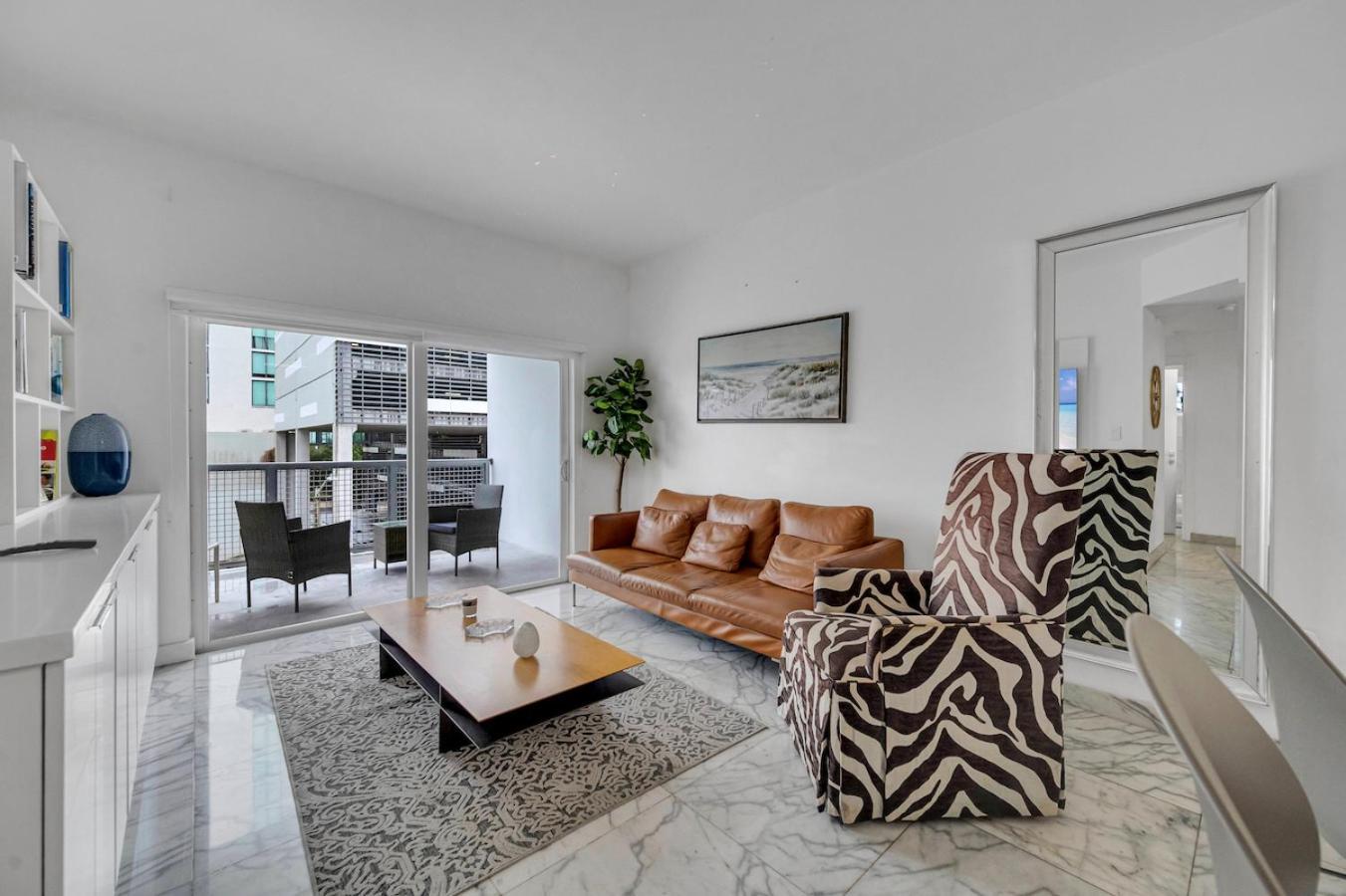 Subtle 2 Bed In Edgewater Near Downtown With Free Parking Appartement Miami Buitenkant foto